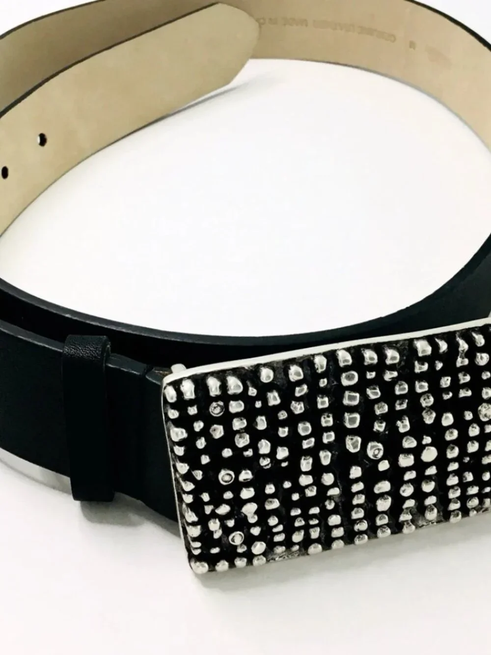 Tre Vero Belt Sz M Minimalist Modern Textured Silver Stud Buckle Classic Black